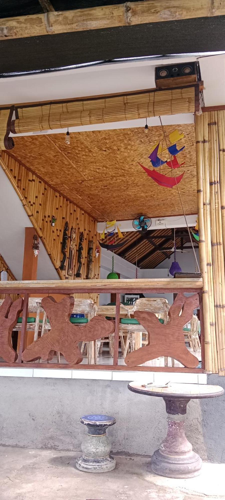 Beten Enjung Home Stay&Waroeng Amed  Exterior photo