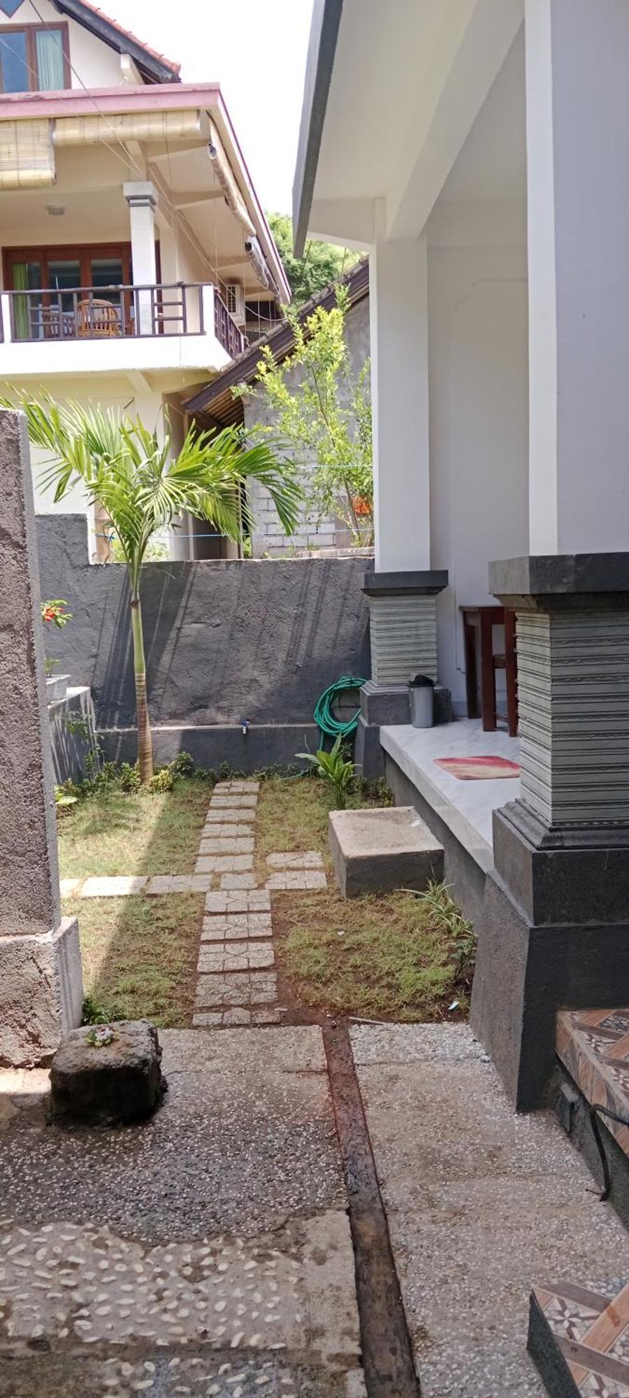 Beten Enjung Home Stay&Waroeng Amed  Exterior photo