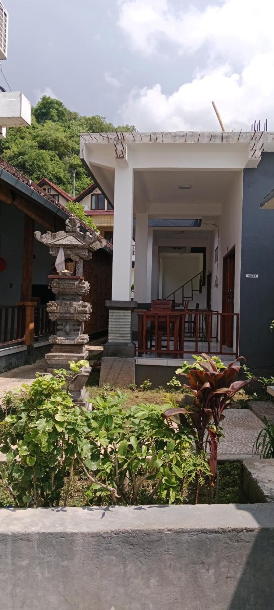 Beten Enjung Home Stay&Waroeng Amed  Exterior photo